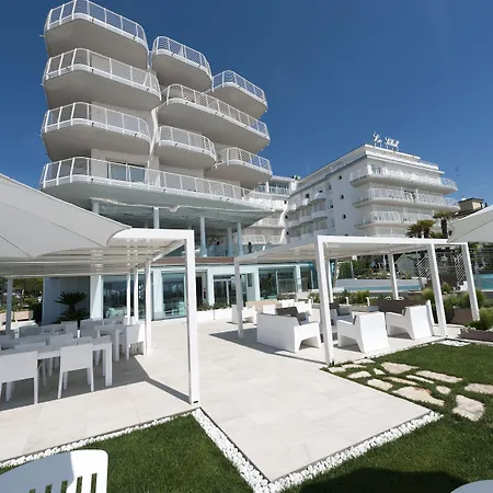 Le Soleil 4*