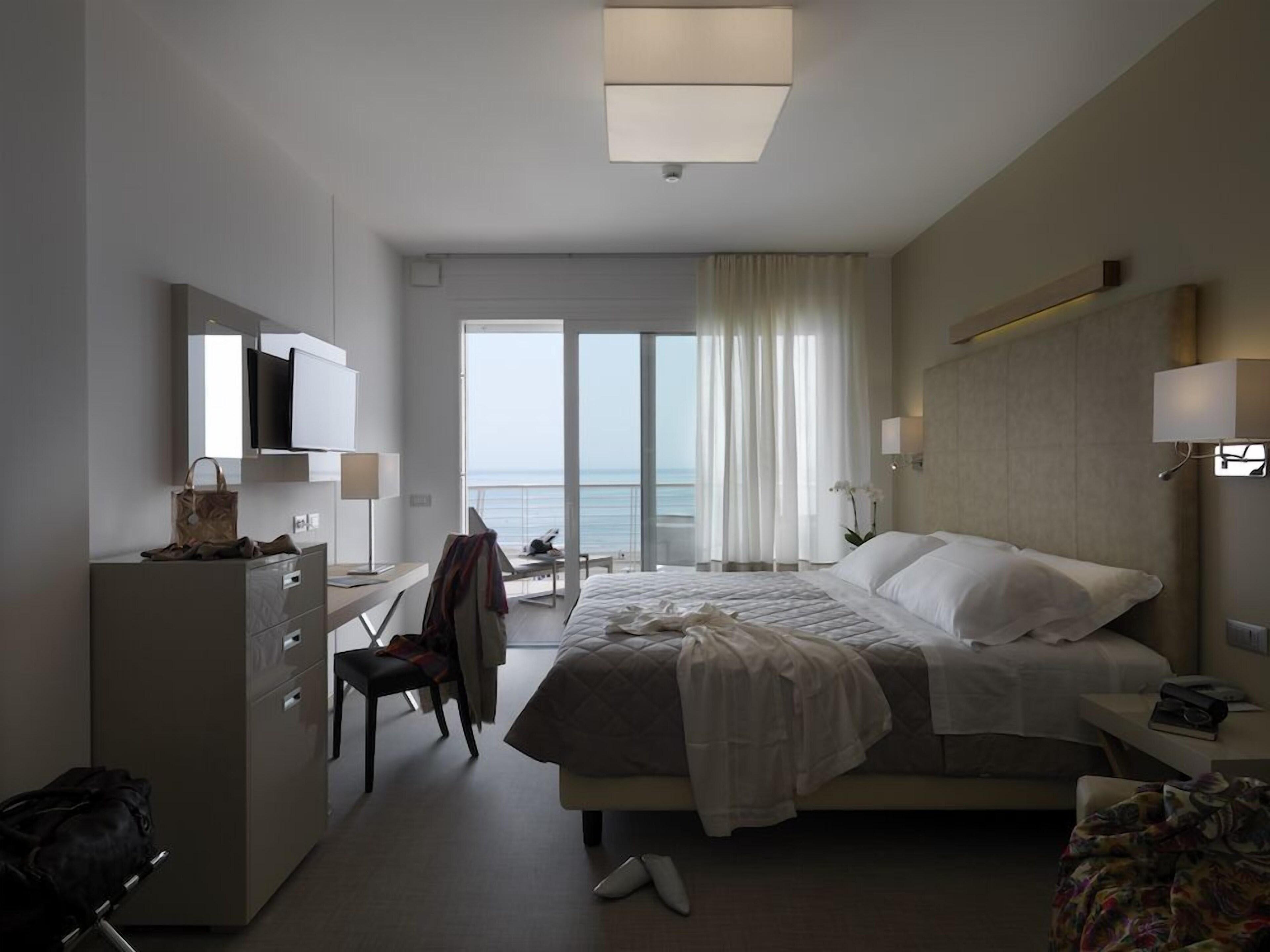 Le Soleil 4*