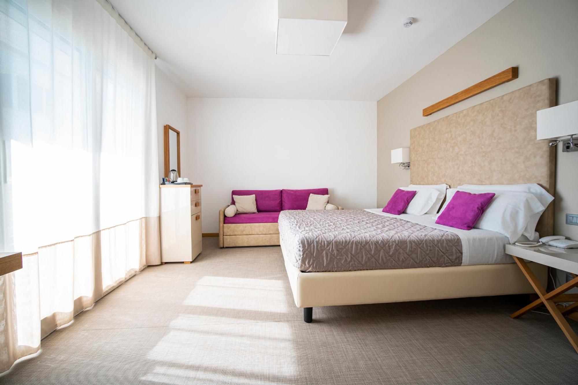 Le Soleil Hotel