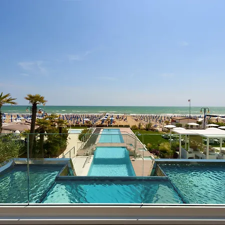 Hotel Le Soleil 4*