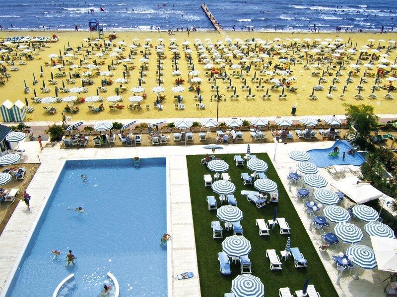 Le Soleil Hotel 4*