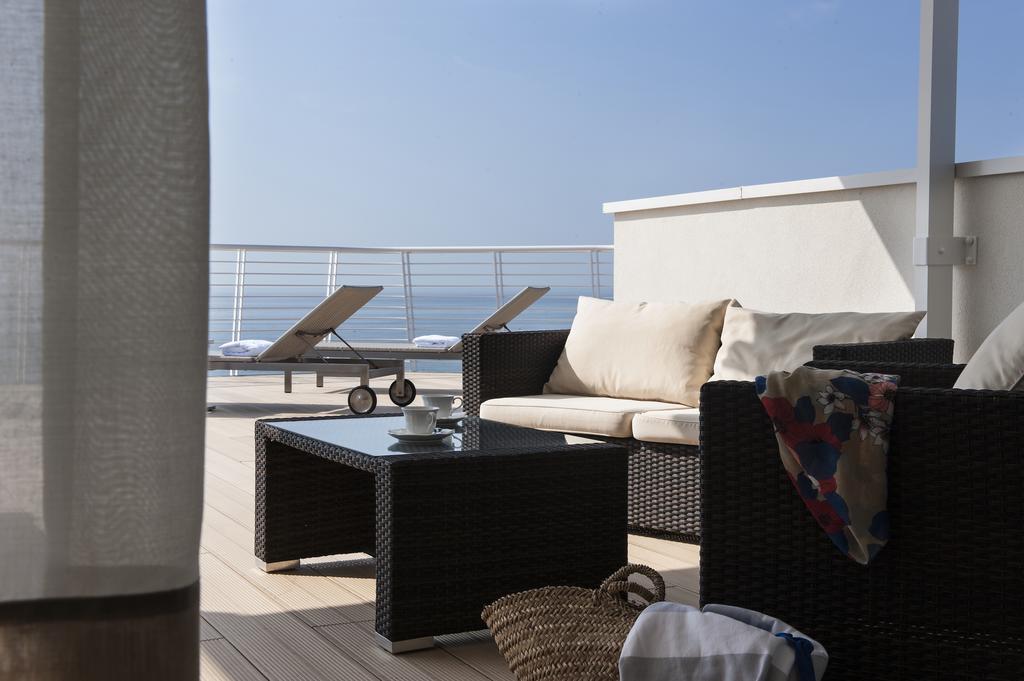 Le Soleil 4*